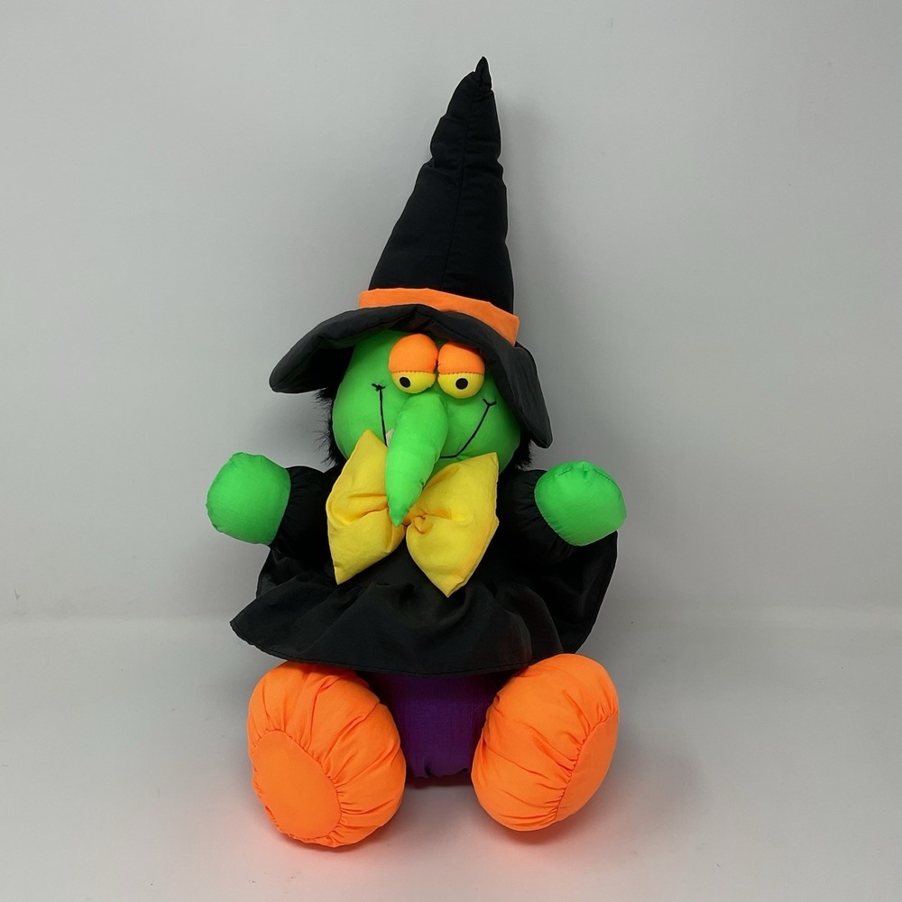 TB Trading Snaggle Tooth Witch Halloween Stuffed Plush Nylon Vintage